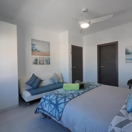 Private With Mountain And Sea Views, La Asomada, Lanzarote *