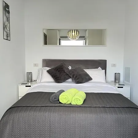 Private With Mountain And Sea Views, La Asomada, Lanzarote Apartament Tías