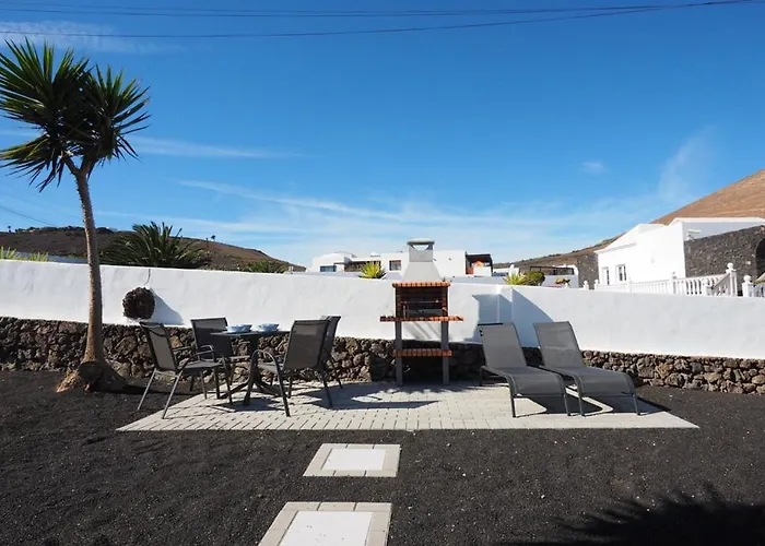Private With Mountain And Sea Views, La Asomada, Lanzarote * Tías